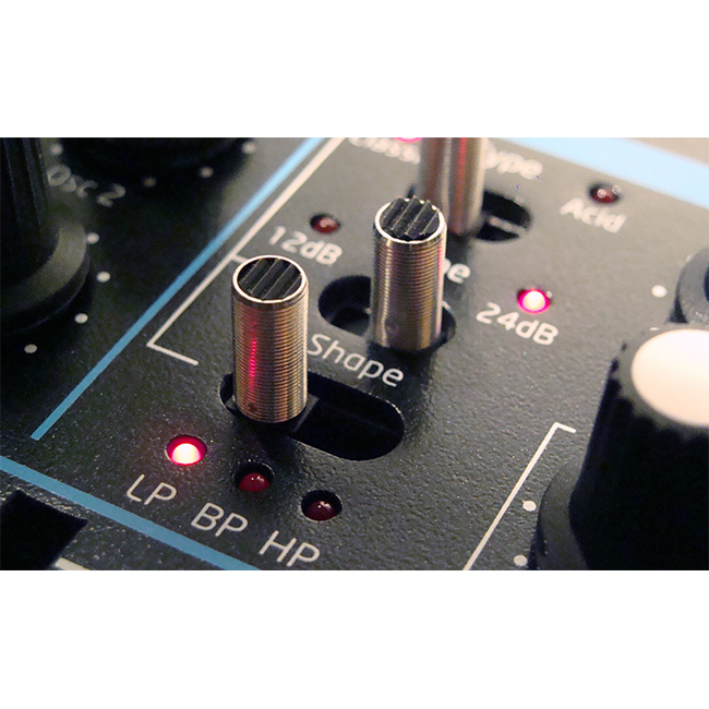 Novation-Bass-Station-II-Synthesizer-thong-audio-10