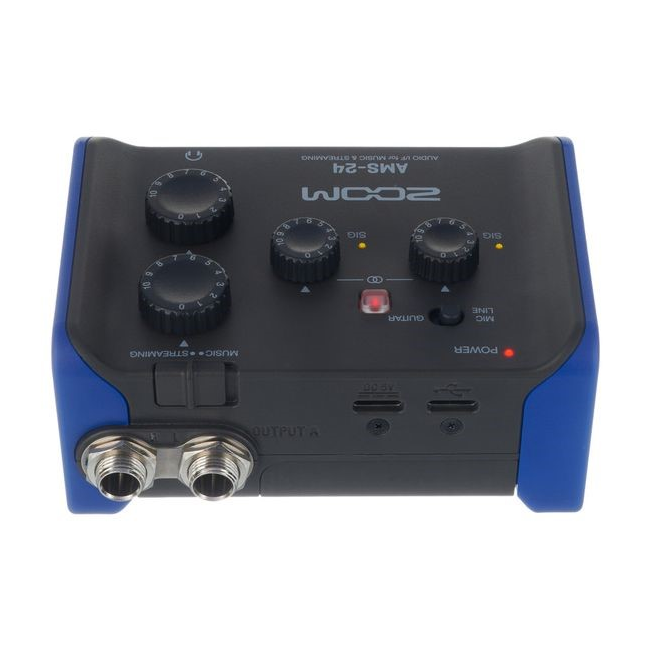 card-am-thanh-interface-zoom-ams24-mt3