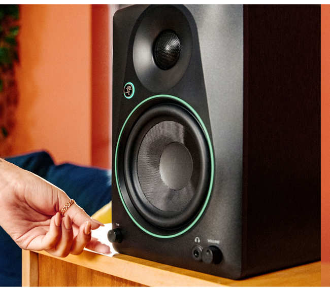 loa-kiem-am-mackie-cr3.5-gen-3-cr-series-bt-bluetooth-loa-phong-thu-thong-audio-1