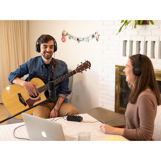 micro-thu-am-usb-zoom-zum-2-mic-for-podcasting-and-streaming-thong-audio-zum2-2usb-1-tai-nghe-in-ear-nmc-qkz60-thong-audio-3