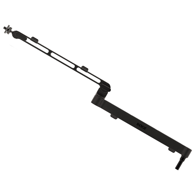 rode-lpa1-podcasters-talking-at-desk-chan-micro-kep-ban-rode-ipa1-thong-audio-2
