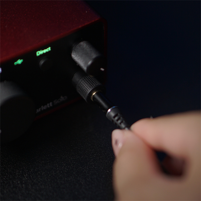 tai-nghe-kiem-am-nhet-tai-nmc-qkz-60-thong-audio-4