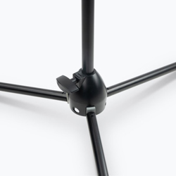 Chan-dung-Micro-On-Stage-MS9700-tripod-base-thong-audio-3