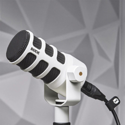 Rode-podmic-usb-on-stand-micro-thu-am-podcast-dynamic-rode-podmic-usb-thong-audio-7