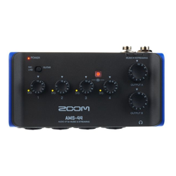 card-am-thanh-interface-zoom-ams44-mt1