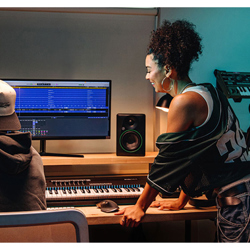 loa-kiem-am-mackie-cr3.5-gen-3-cr-series-bt-bluetooth-loa-phong-thu-thong-audio-6