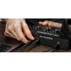 m-audio-M-Track-duo-Bottom-Banner-sound-card-thu-am-chuyen-nghiep-phong-thu-ca-nhan-card-am-thanh-professional-thong-audio-4