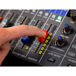 mixer-zoom-livetrak-l12next-ban-tron-am-thanh-zoom-live-trak-l12-next-thong-audio-5