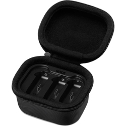 rode-charge-case-plus-pulling-out-of-bag-hop-sac-micro-rode-wireless-thong-audio-1